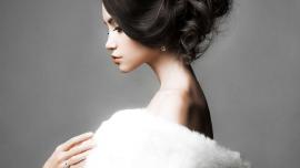 A woman dressed with luxury clothing